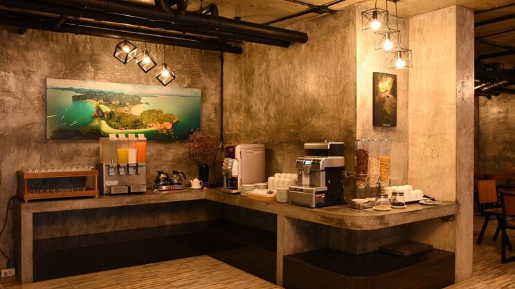 Maneetel Krabi Beachfront